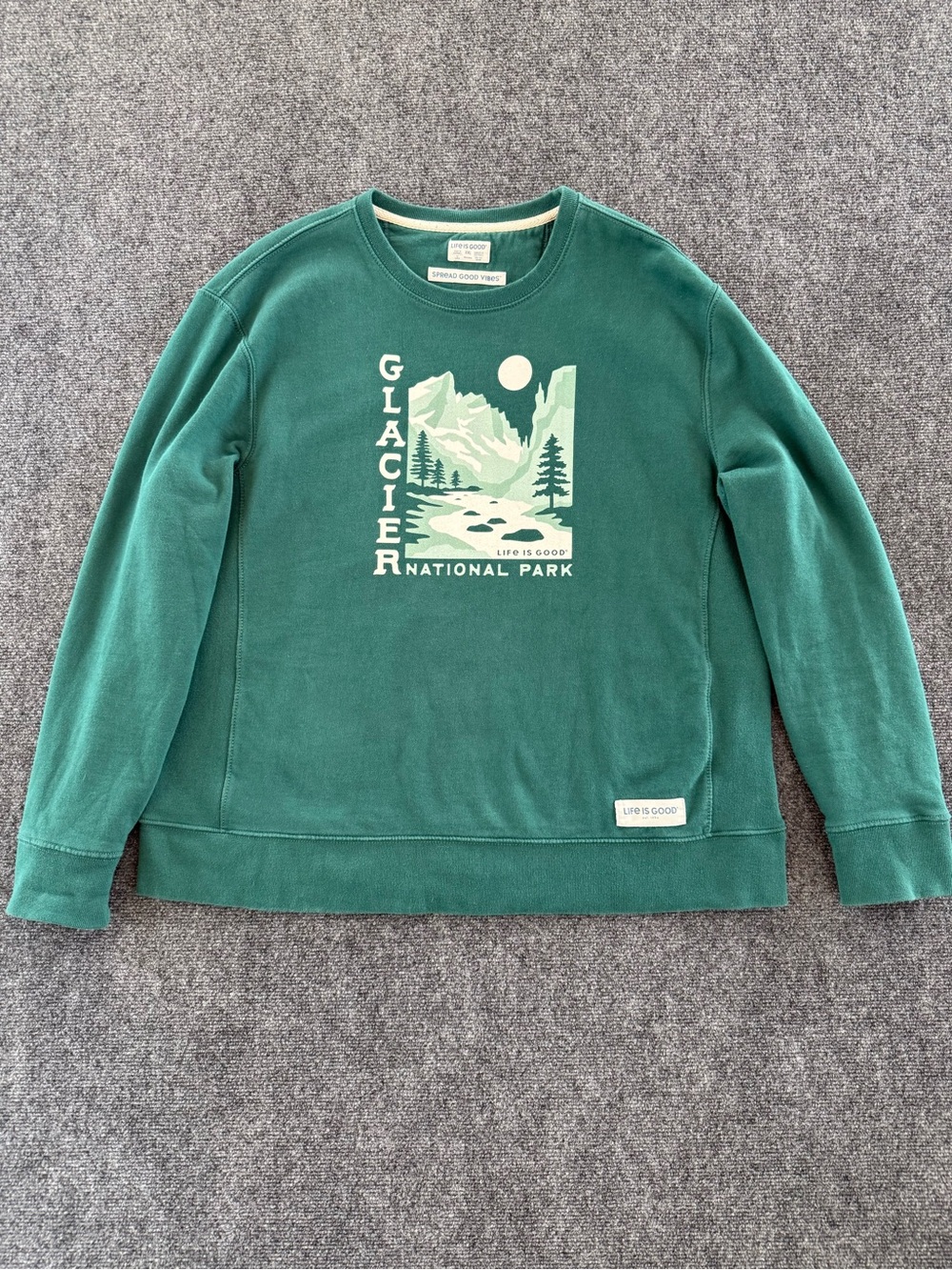 Life Is Good Women’s Glacier National Park Teal-Green Crewneck Sweatshirt